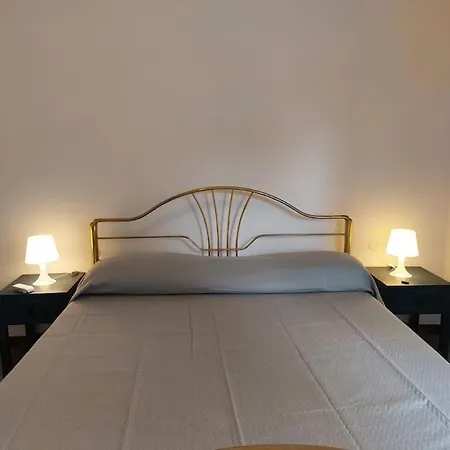 Casa Giuliana Tra Pineta E Mare Apartamento Viareggio